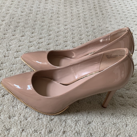 BCBGeneration Pumps - Picture 8 of 11